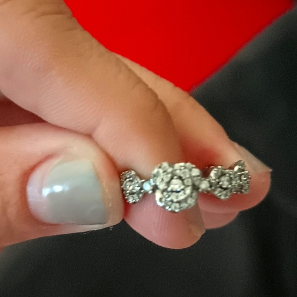 COPY - Henri Bendel Ring - Picture 5 of 7